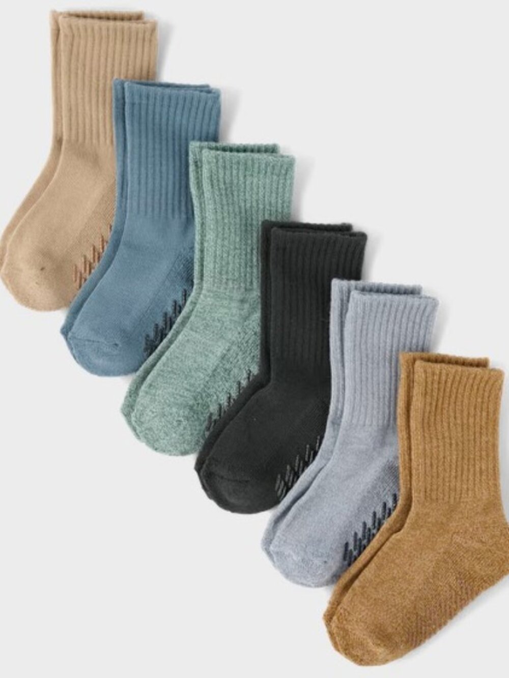 New with tags, 6-pack Marled cushioned crew socks, size 11-2 youth